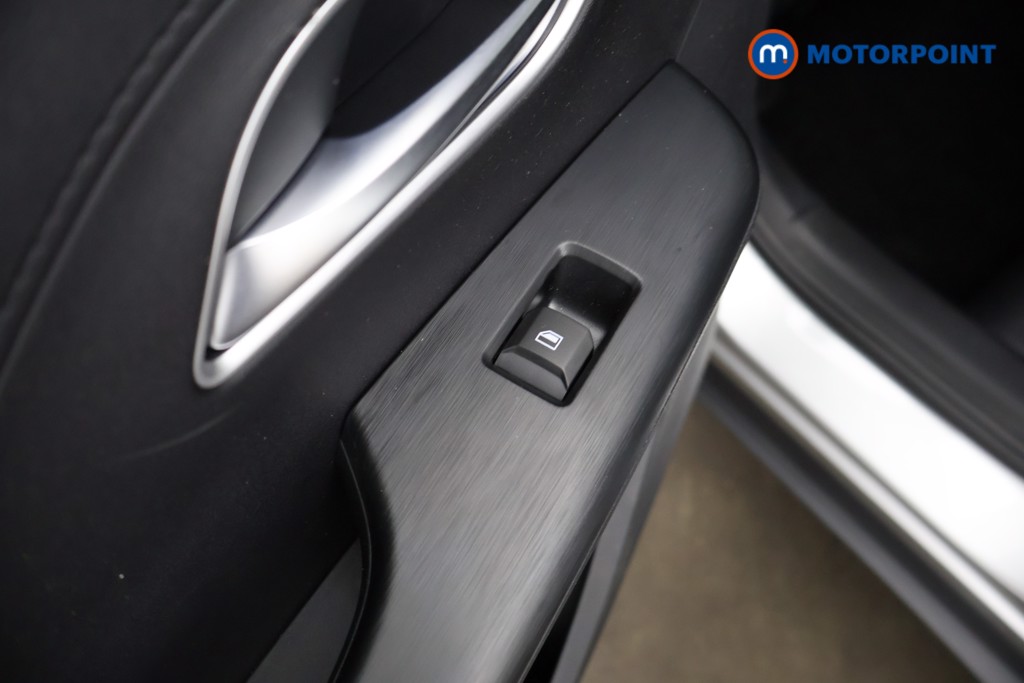 Mg Motor Uk ZS Trophy Automatic Petrol-Electric Hybrid SUV - Stock Number (1618448) - 27th supplementary image