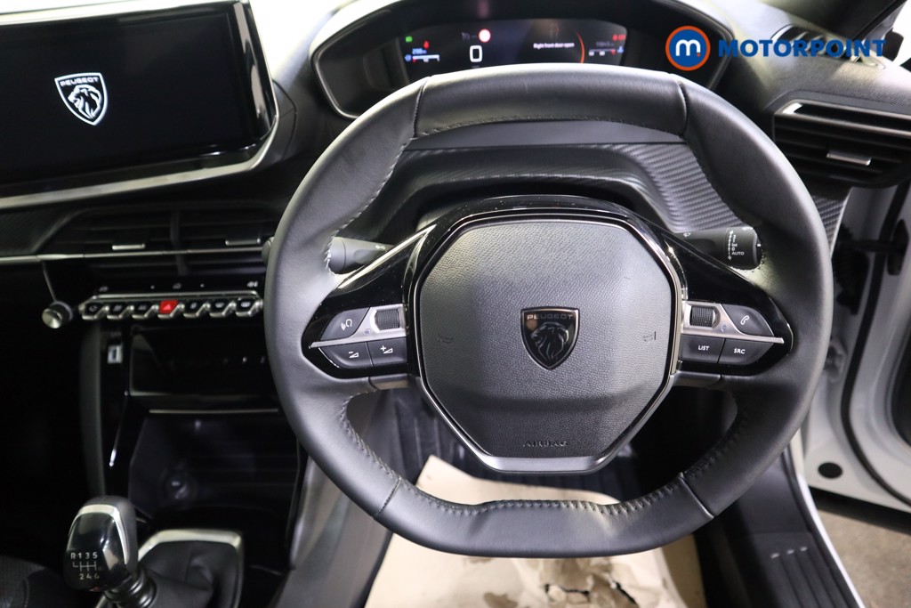 Peugeot 2008 Allure Manual Petrol SUV - Stock Number (1618487) - 3rd supplementary image