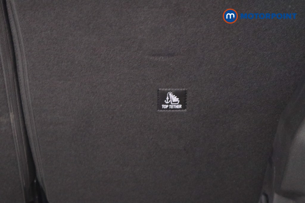 Peugeot 2008 Allure Manual Petrol SUV - Stock Number (1618487) - 22nd supplementary image