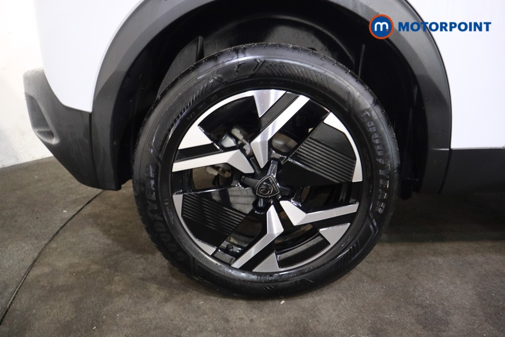 Peugeot 2008 Allure Manual Petrol SUV - Stock Number (1618487) - 23rd supplementary image