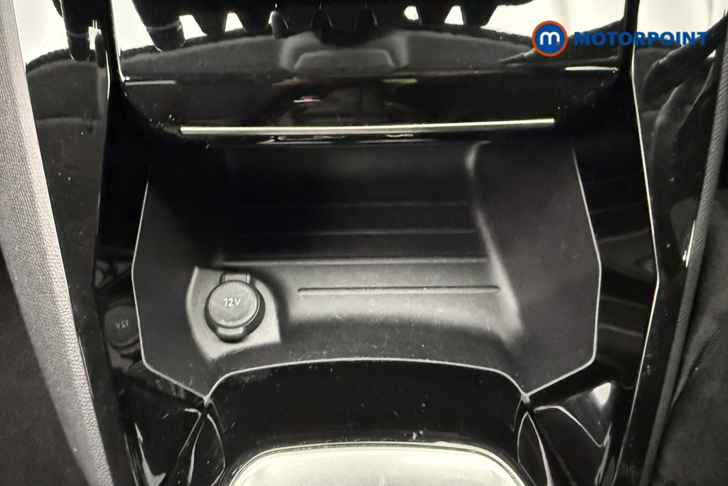 Peugeot 208 Allure Manual Petrol Hatchback - Stock Number (1618488) - 15th supplementary image