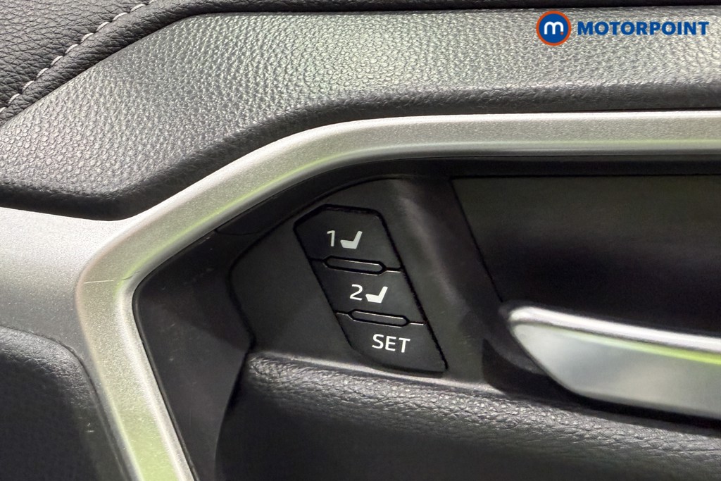 Toyota Rav4 Excel Automatic Petrol-Electric Hybrid SUV - Stock Number (1618517) - 17th supplementary image