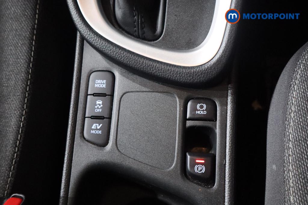 Toyota Yaris Cross Icon Automatic Petrol-Electric Hybrid Estate - Stock Number (1618560) - 6th supplementary image