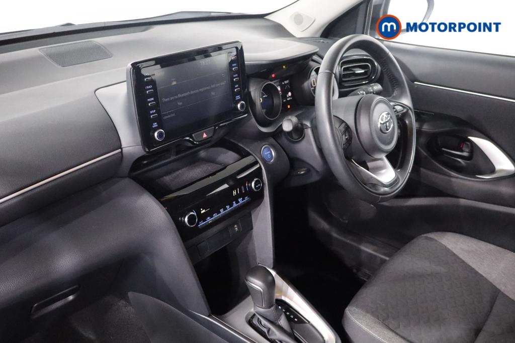 Toyota Yaris Cross Icon Automatic Petrol-Electric Hybrid Estate - Stock Number (1618560) - 17th supplementary image