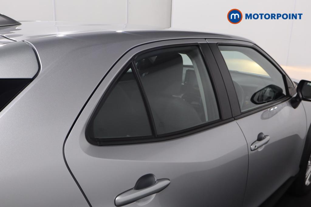 Toyota Yaris Cross Icon Automatic Petrol-Electric Hybrid Estate - Stock Number (1618560) - 24th supplementary image