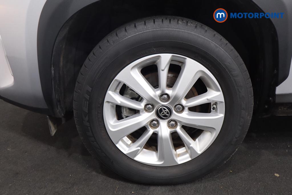 Toyota Yaris Cross Icon Automatic Petrol-Electric Hybrid Estate - Stock Number (1618560) - 26th supplementary image