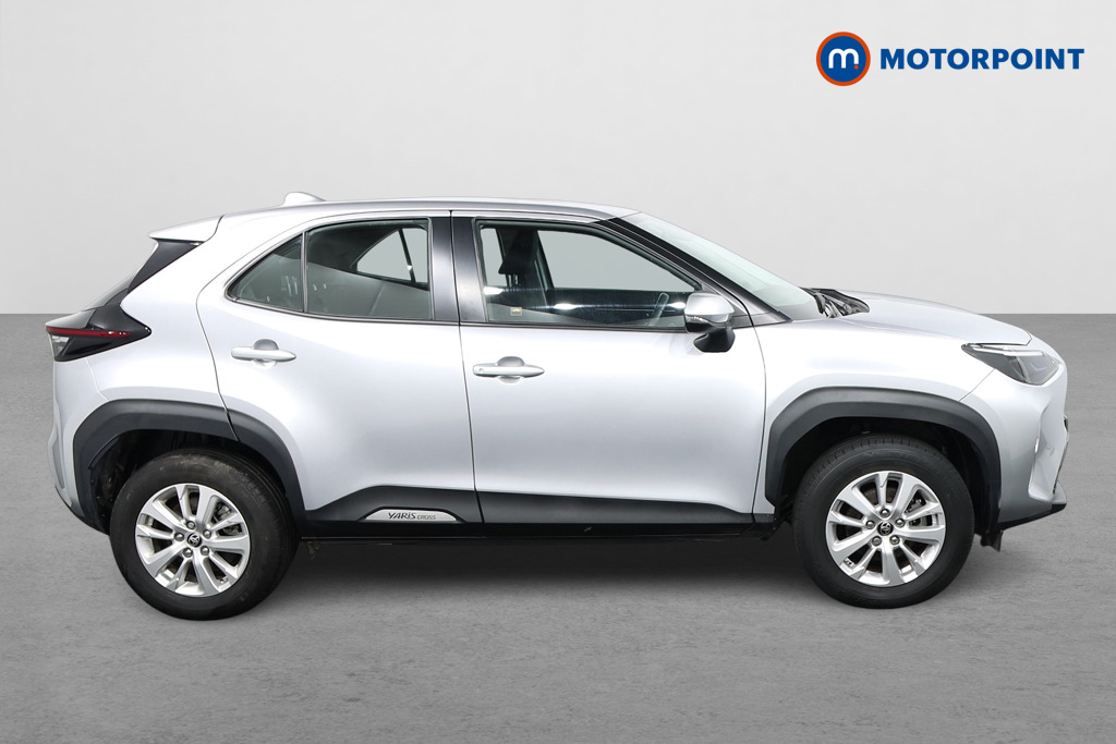 Toyota Yaris Cross Icon Automatic Petrol-Electric Hybrid Estate - Stock Number (1618560) - Drivers side