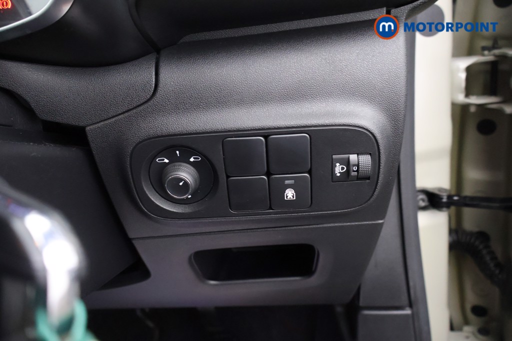Citroen C3 MAX Manual Petrol Hatchback - Stock Number (1618882) - 12th supplementary image
