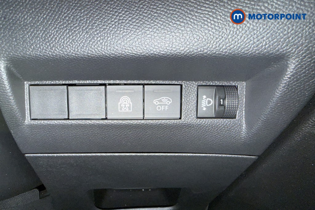 Peugeot 208 Allure Manual Petrol Hatchback - Stock Number (1618951) - 16th supplementary image