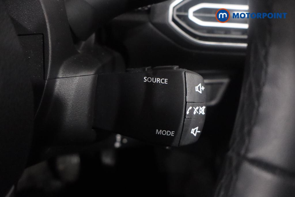 Dacia Sandero Expression Manual Petrol Hatchback - Stock Number (1619018) - 11th supplementary image