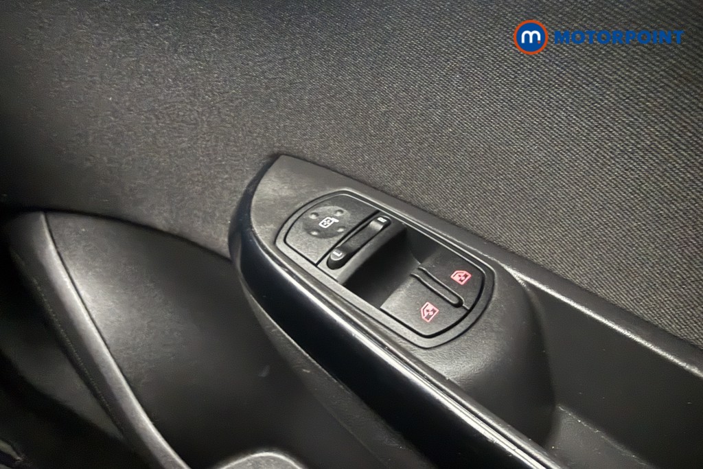 Vauxhall Corsa Sri Nav Automatic Petrol Hatchback - Stock Number (1619174) - 14th supplementary image