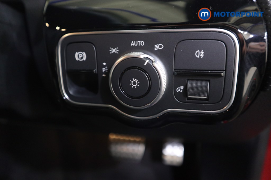 Mercedes-Benz CLA Amg Line Automatic Petrol Coupe - Stock Number (1619512) - 12th supplementary image