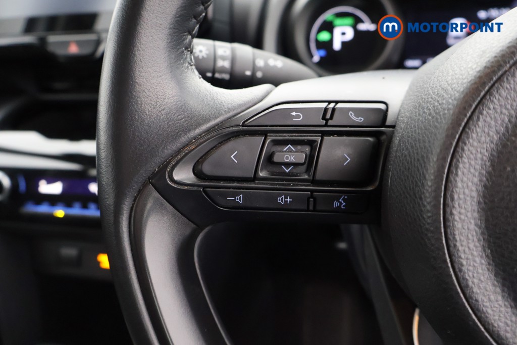 Toyota Yaris Cross Icon Automatic Petrol-Electric Hybrid Estate - Stock Number (1619779) - 3rd supplementary image