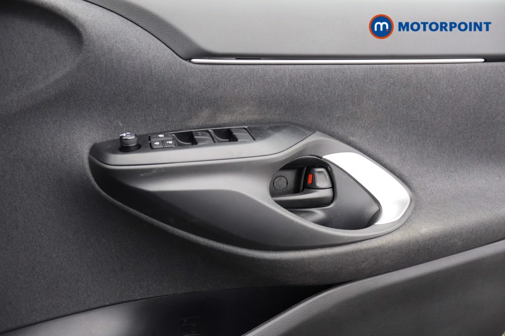 Toyota Yaris Cross Icon Automatic Petrol-Electric Hybrid Estate - Stock Number (1619779) - 10th supplementary image