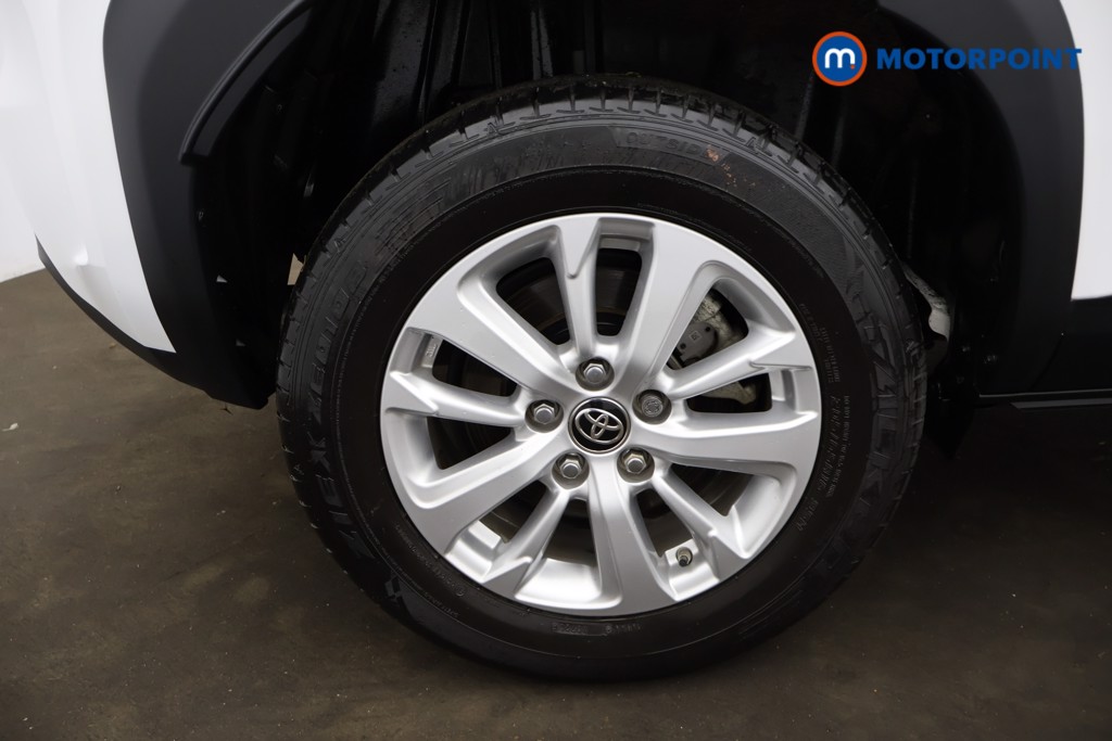 Toyota Yaris Cross Icon Automatic Petrol-Electric Hybrid Estate - Stock Number (1619779) - 14th supplementary image