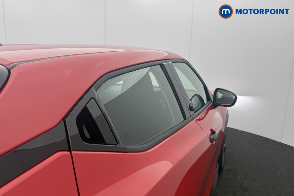 Nissan Juke Acenta Premium Manual Petrol SUV - Stock Number (1619894) - 17th supplementary image