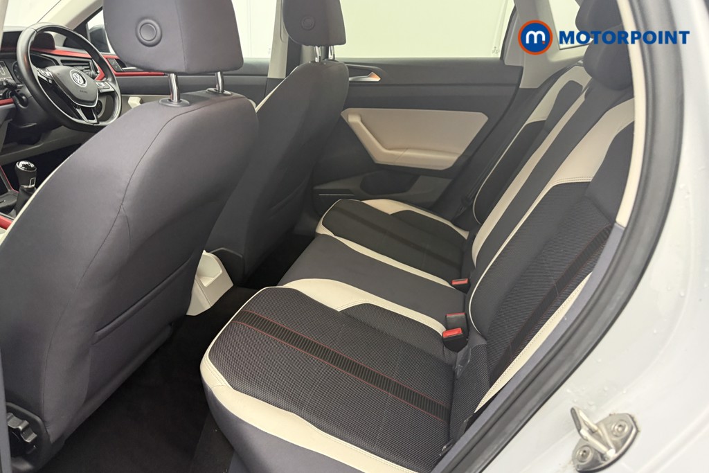 Volkswagen Polo Beats Manual Petrol Hatchback - Stock Number (1620060) - 4th supplementary image