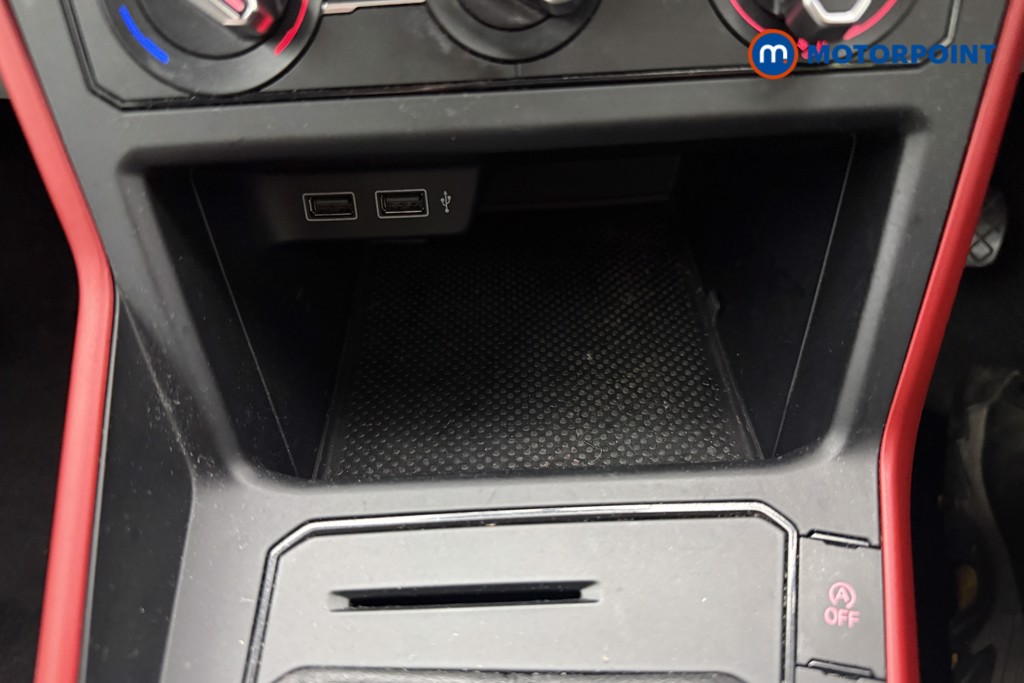 Volkswagen Polo Beats Manual Petrol Hatchback - Stock Number (1620060) - 14th supplementary image