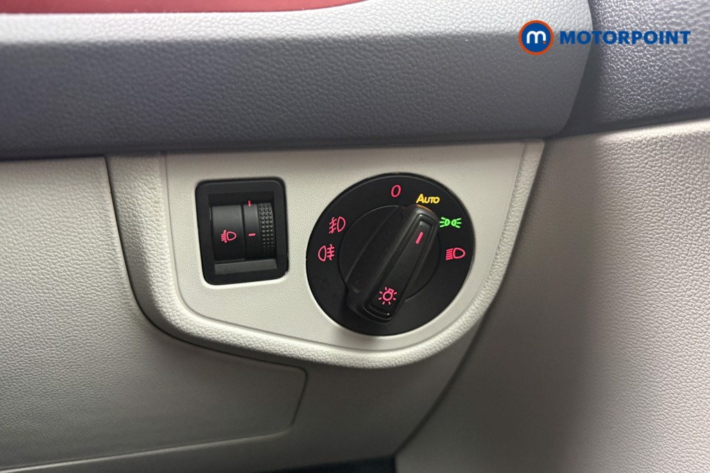 Volkswagen Polo Beats Manual Petrol Hatchback - Stock Number (1620060) - 17th supplementary image