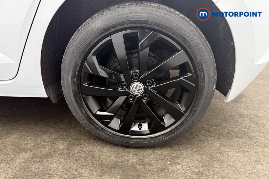 Volkswagen Polo Beats Manual Petrol Hatchback - Stock Number (1620060) - 24th supplementary image