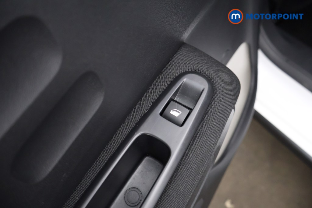 Citroen C3 Plus Manual Petrol Hatchback - Stock Number (1620606) - 29th supplementary image
