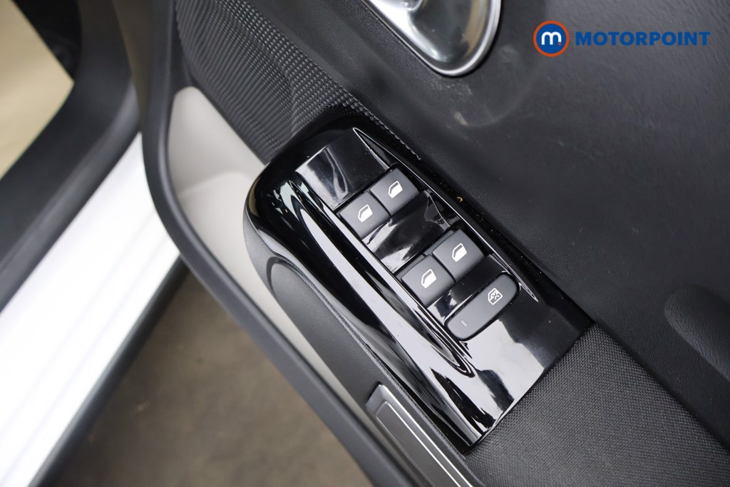 Citroen C3 Plus Manual Petrol Hatchback - Stock Number (1620607) - 19th supplementary image