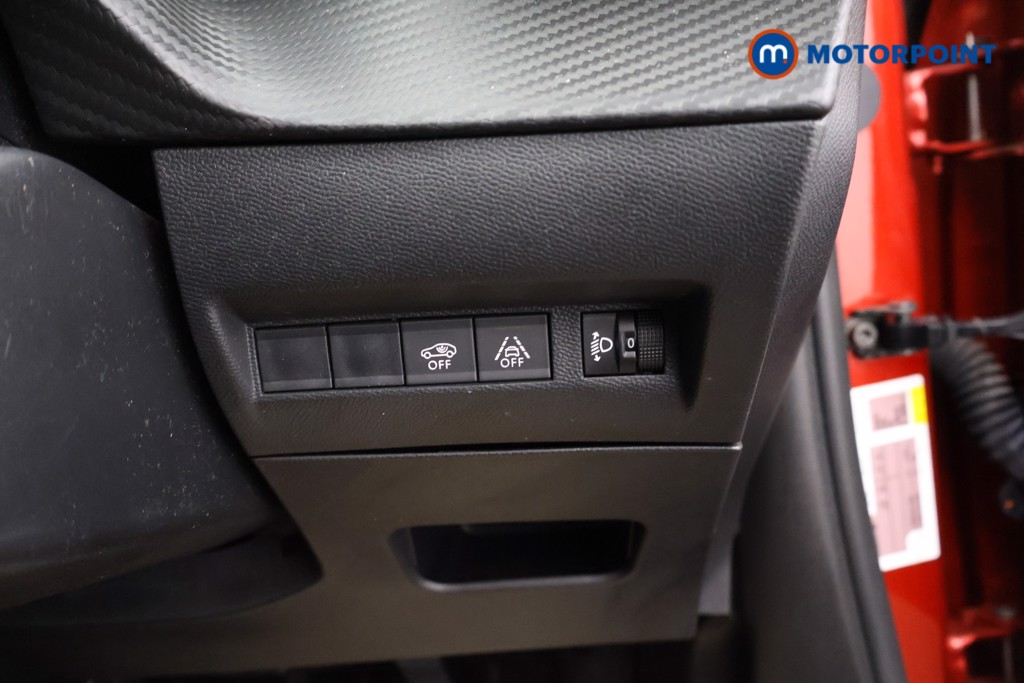 Peugeot 2008 Allure Premium Manual Petrol SUV - Stock Number (1620608) - 12th supplementary image