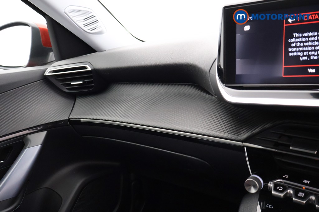 Peugeot 2008 Allure Premium Manual Petrol SUV - Stock Number (1620608) - 18th supplementary image