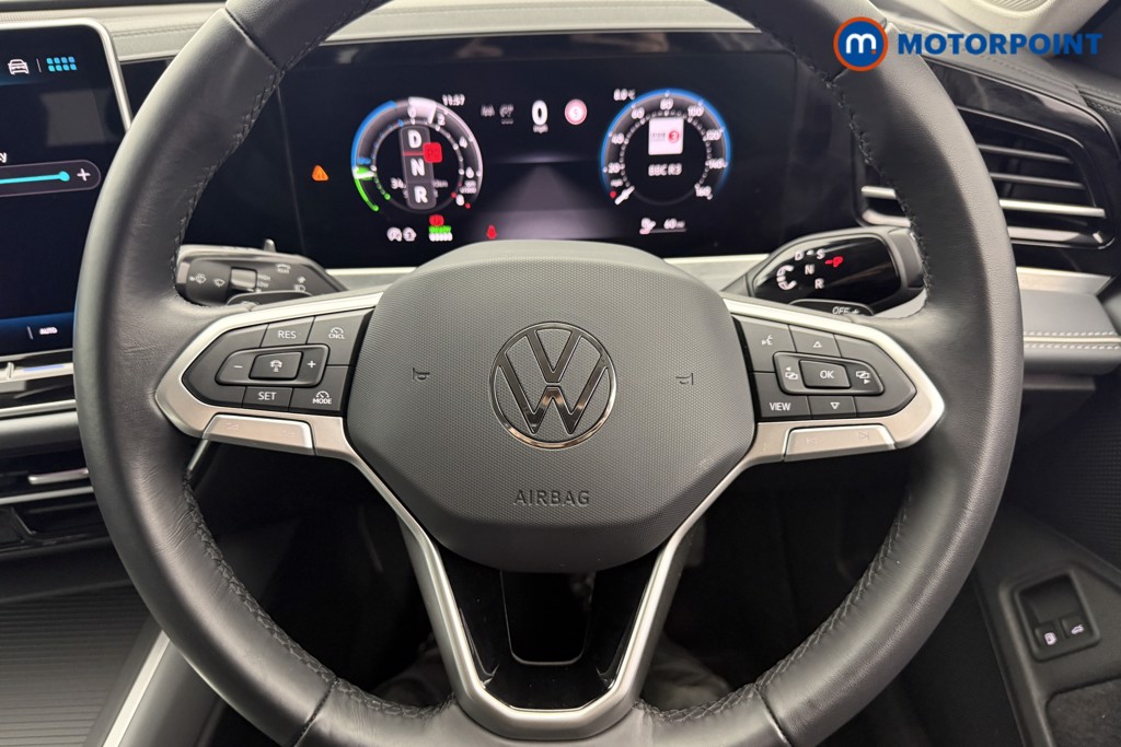 Volkswagen Passat Life Automatic Petrol Plug-In Hybrid Estate - Stock Number (1620873) - 4th supplementary image