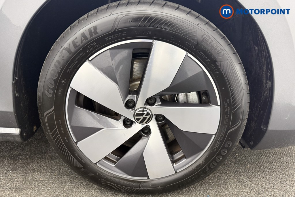 Volkswagen Passat Life Automatic Petrol Plug-In Hybrid Estate - Stock Number (1620873) - 20th supplementary image