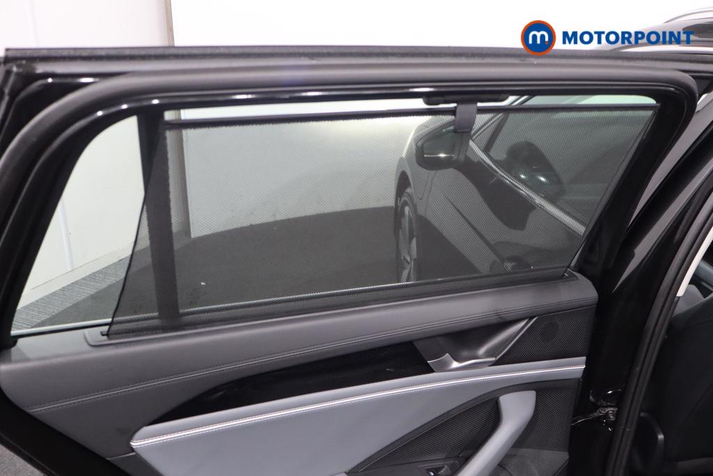 Volkswagen Passat Life Automatic Petrol Plug-In Hybrid Estate - Stock Number (1620878) - 24th supplementary image