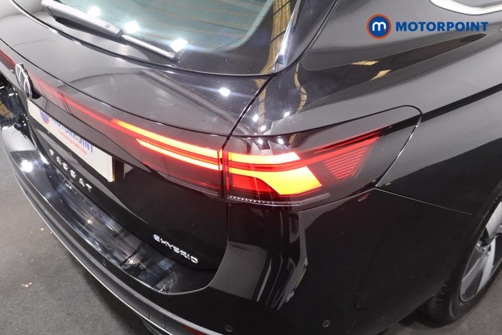 Volkswagen Passat Life Automatic Petrol Plug-In Hybrid Estate - Stock Number (1620878) - 26th supplementary image