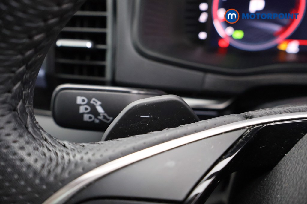 Skoda Karoq Sportline Edition Automatic Petrol SUV - Stock Number (1620983) - 9th supplementary image