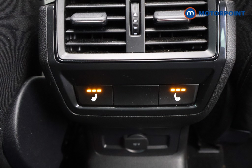 Skoda Karoq Sportline Edition Automatic Petrol SUV - Stock Number (1620983) - 33rd supplementary image