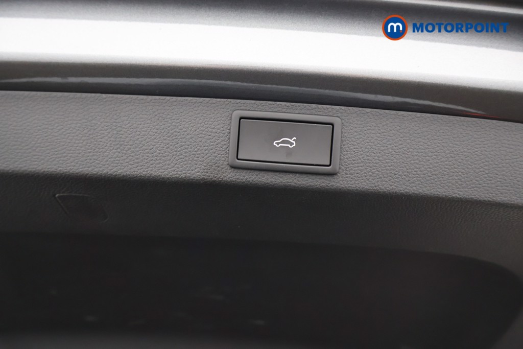 Skoda Karoq Sportline Edition Automatic Petrol SUV - Stock Number (1620983) - 35th supplementary image
