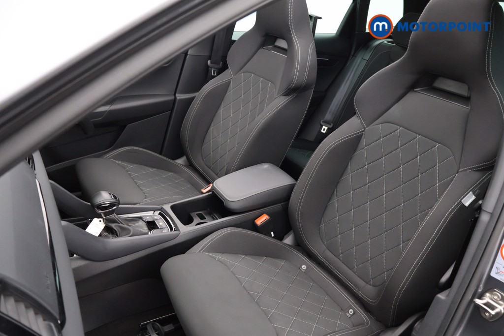 Skoda Karoq Sportline Edition Automatic Petrol SUV - Stock Number (1620983) - 42nd supplementary image