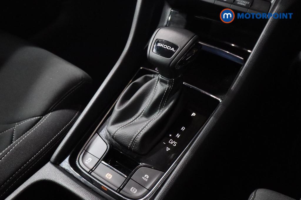 Skoda Karoq Sportline Edition Automatic Petrol SUV - Stock Number (1620984) - 5th supplementary image