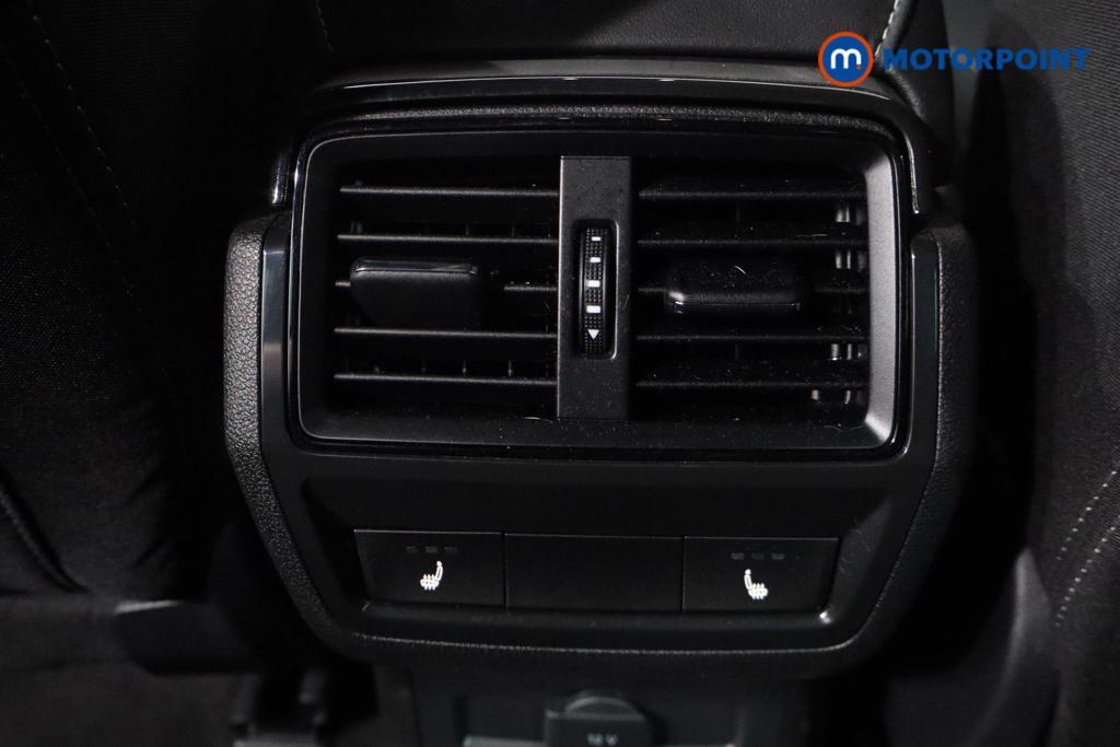 Skoda Karoq Sportline Edition Automatic Petrol SUV - Stock Number (1620984) - 23rd supplementary image