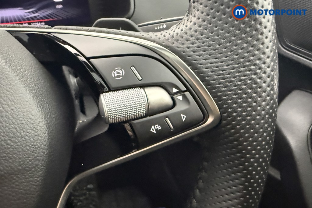 Skoda Karoq Sportline Edition Automatic Petrol SUV - Stock Number (1620986) - 8th supplementary image