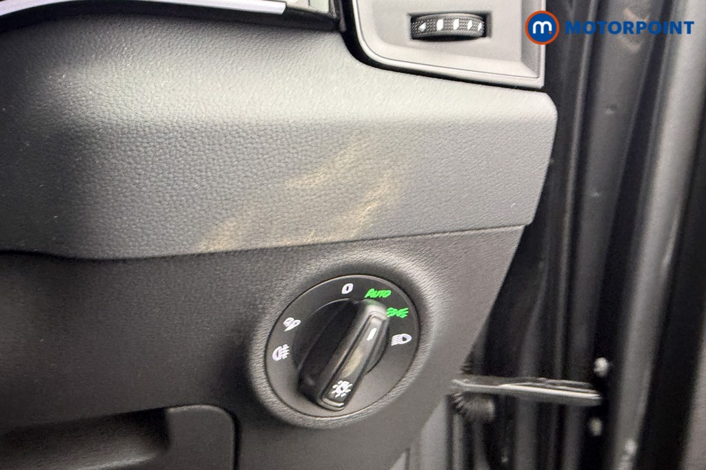 Skoda Karoq Sportline Edition Automatic Petrol SUV - Stock Number (1620998) - 8th supplementary image