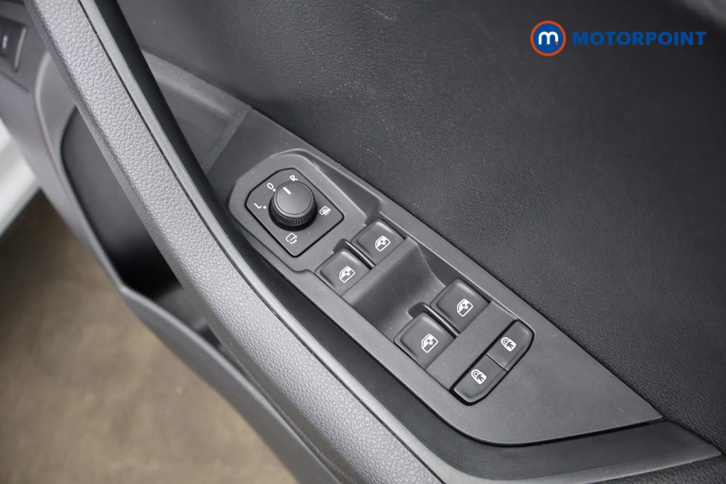 Skoda Karoq Sportline Edition Automatic Petrol SUV - Stock Number (1621008) - 22nd supplementary image