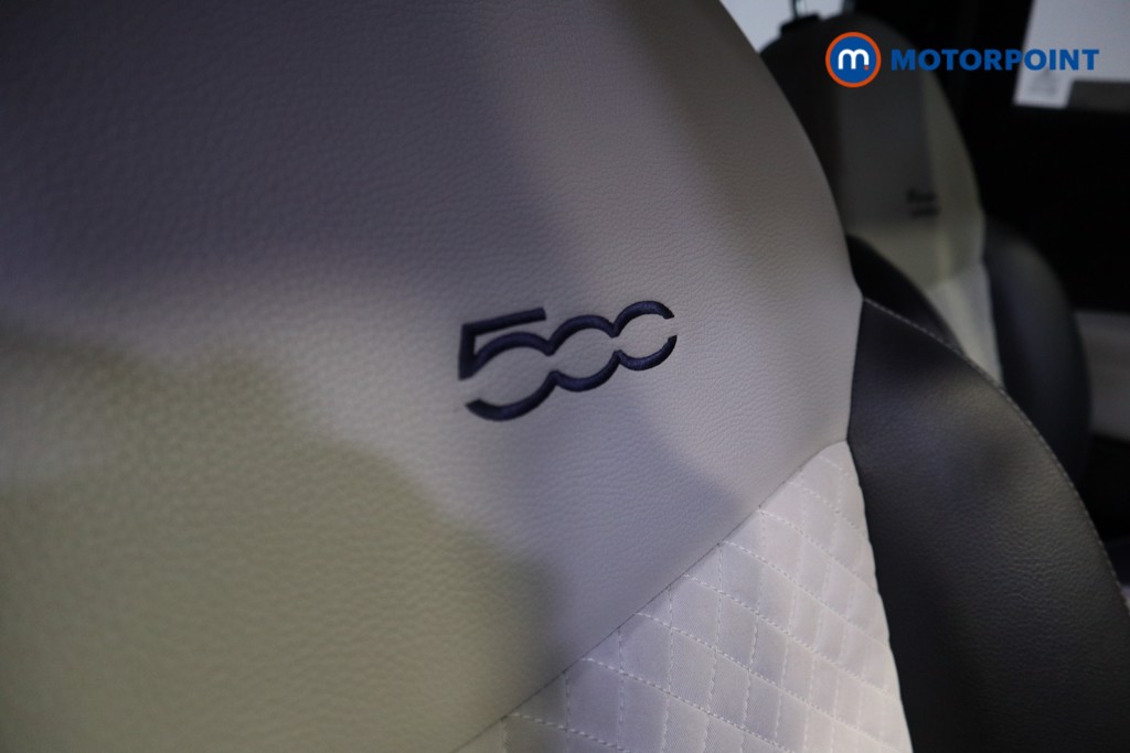 Fiat 500 Dolcevita Manual Petrol Hatchback - Stock Number (1621009) - 14th supplementary image