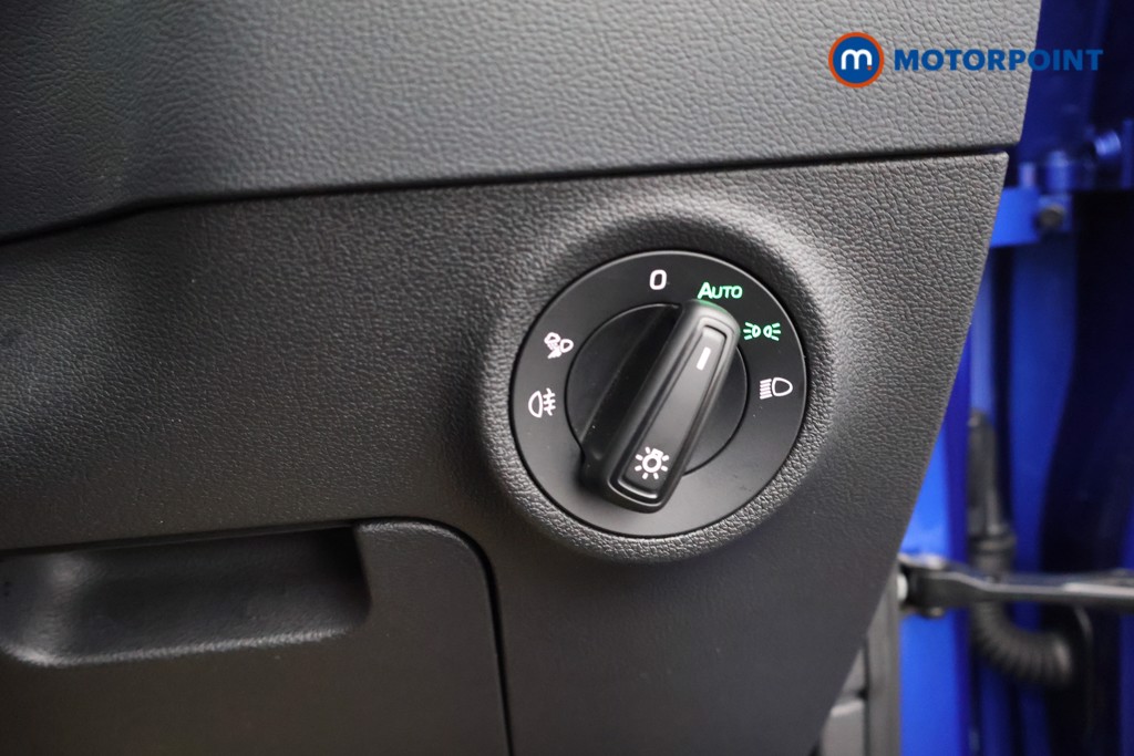 Skoda Karoq Sportline Edition Automatic Petrol SUV - Stock Number (1621014) - 12th supplementary image