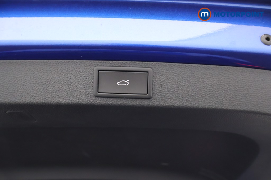 Skoda Karoq Sportline Edition Automatic Petrol SUV - Stock Number (1621014) - 34th supplementary image