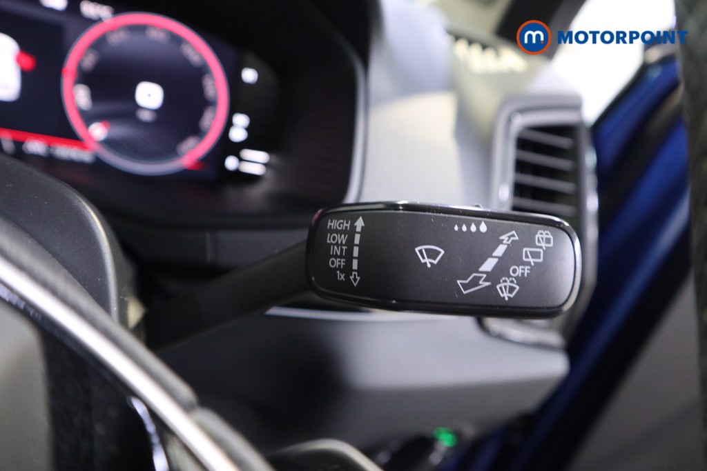 Skoda Karoq Sportline Edition Automatic Petrol SUV - Stock Number (1621016) - 15th supplementary image