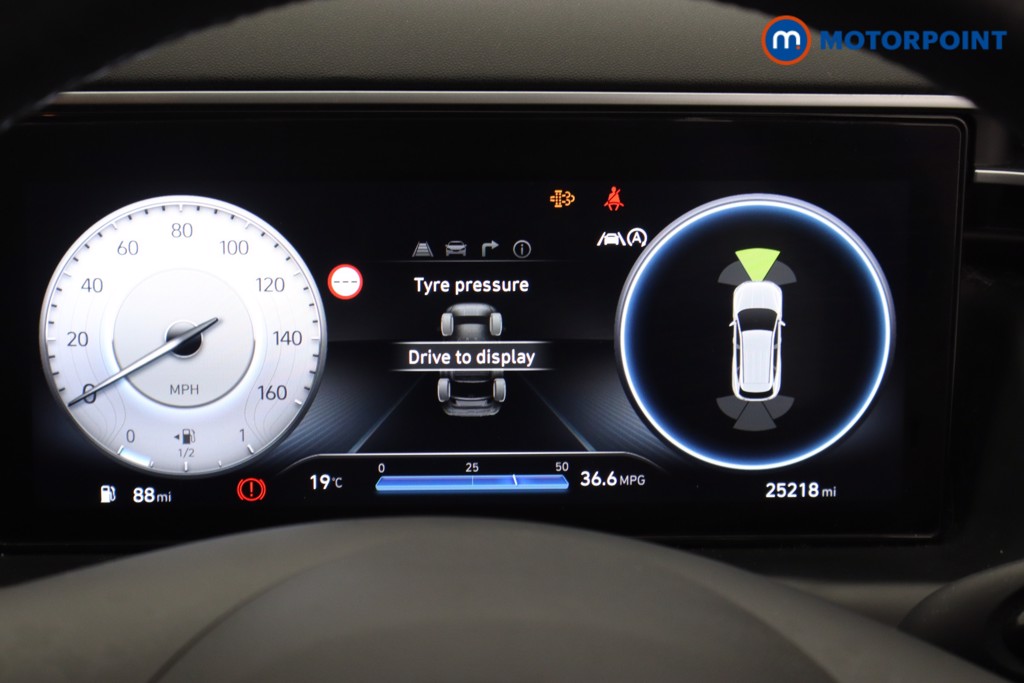 Hyundai Tucson Premium Manual Petrol SUV - Stock Number (1621026) - 10th supplementary image