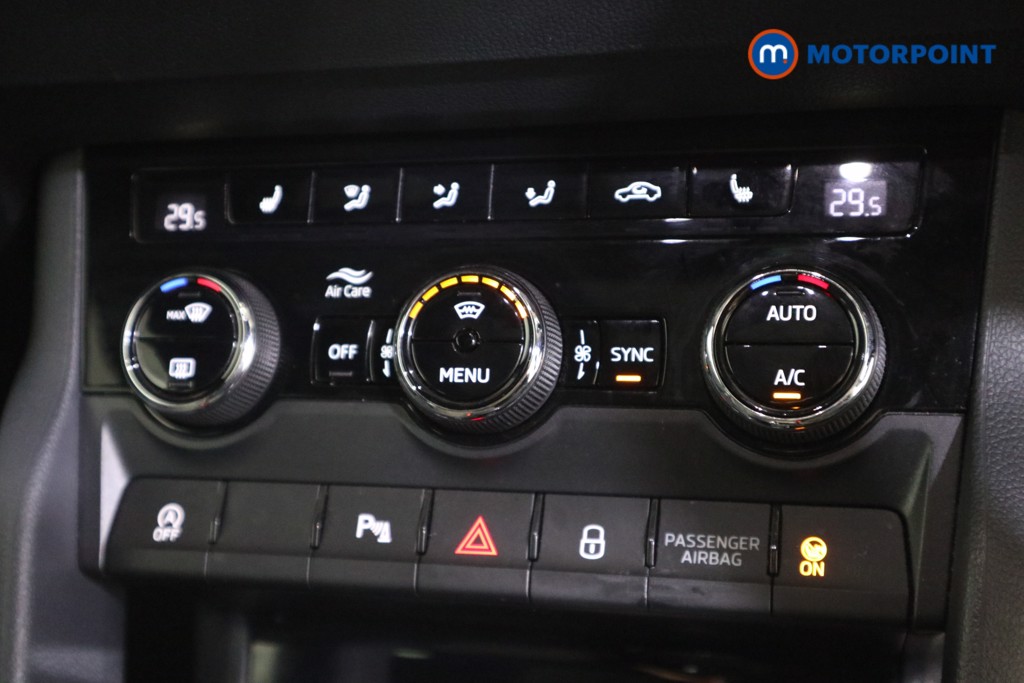 Skoda Karoq Sportline Edition Automatic Petrol SUV - Stock Number (1621031) - 8th supplementary image
