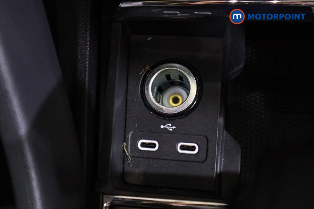Skoda Karoq Sportline Edition Automatic Petrol SUV - Stock Number (1621031) - 9th supplementary image