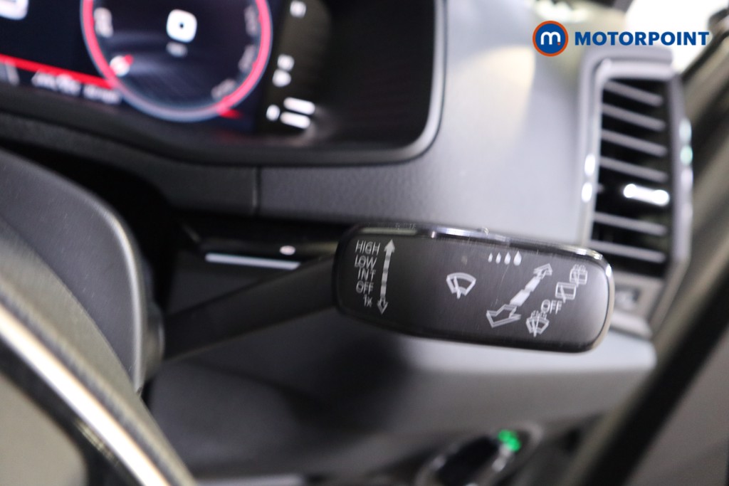 Skoda Karoq Sportline Edition Automatic Petrol SUV - Stock Number (1621031) - 15th supplementary image