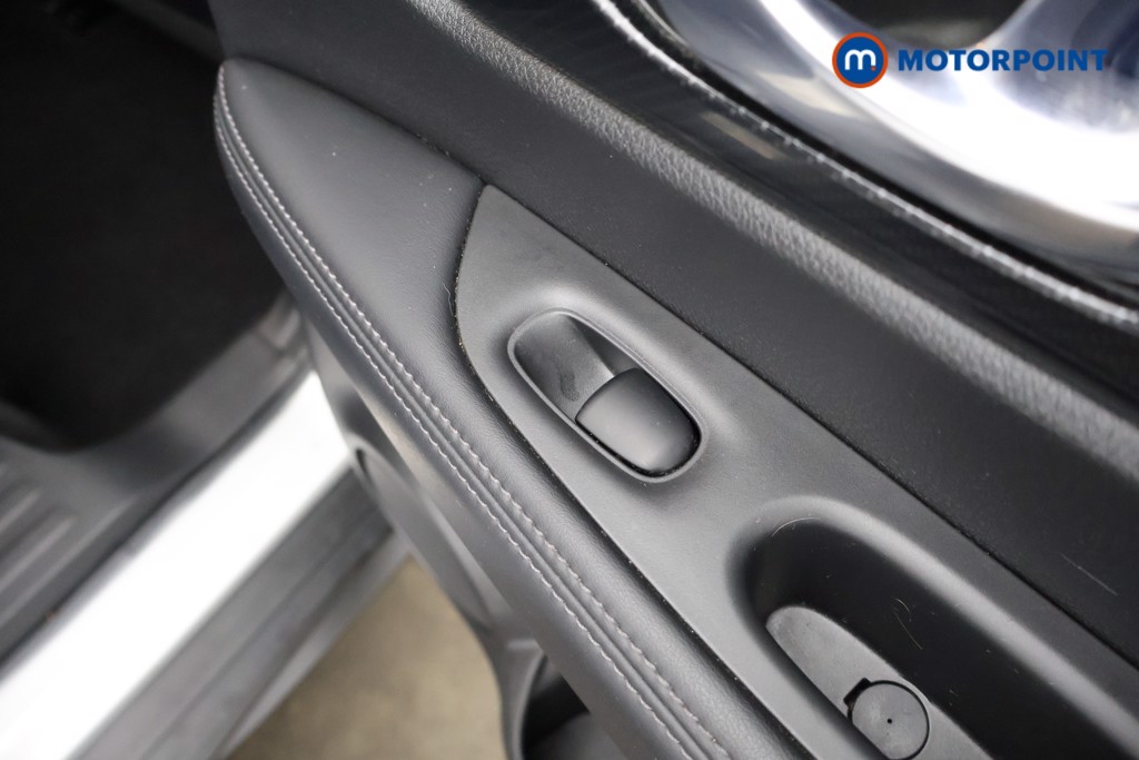 Nissan X-Trail Tekna Automatic Diesel SUV - Stock Number (1621156) - 30th supplementary image